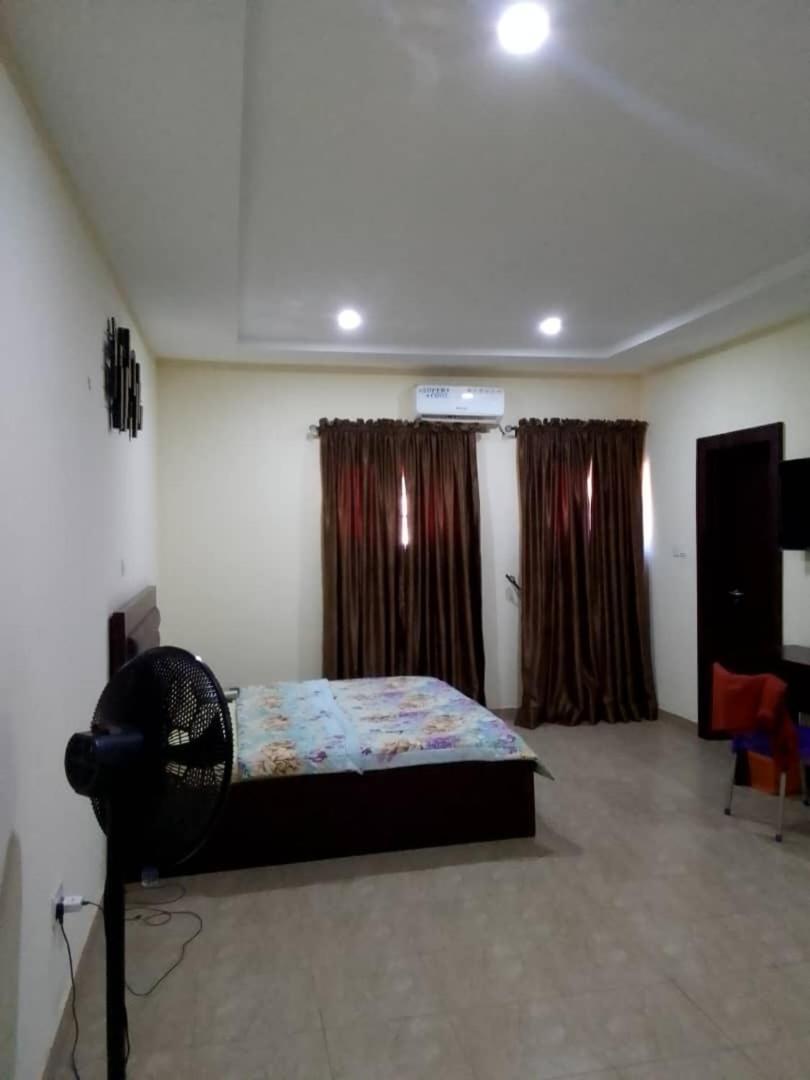 Dumeros Abuja Bagian luar foto