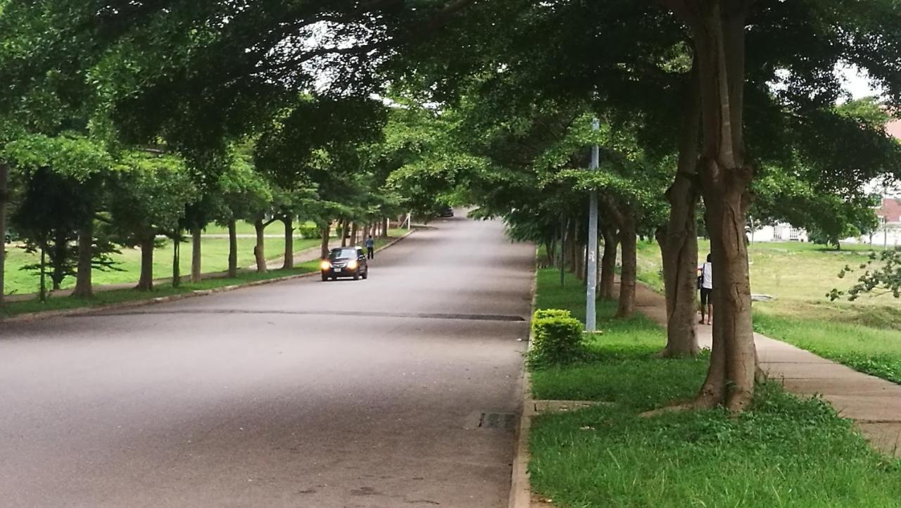 Dumeros Abuja Bagian luar foto